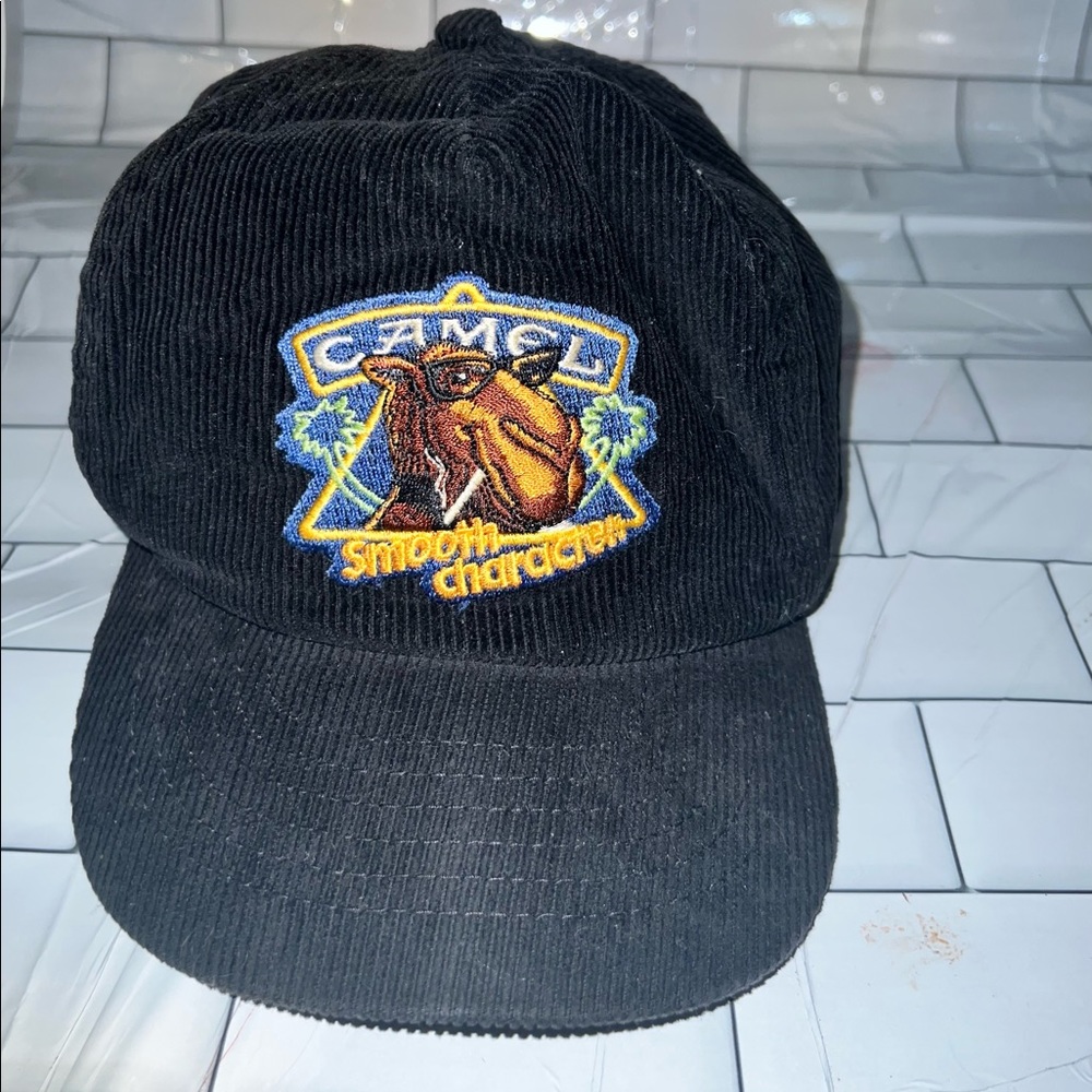 Camel hat